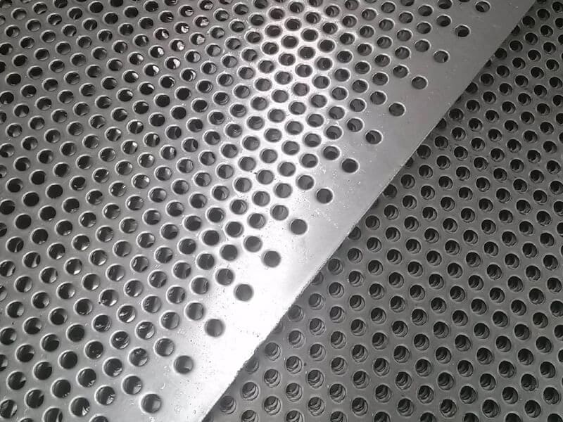 SS 304L Perforated Sheets